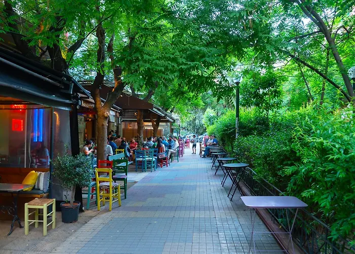 Koukaki Central